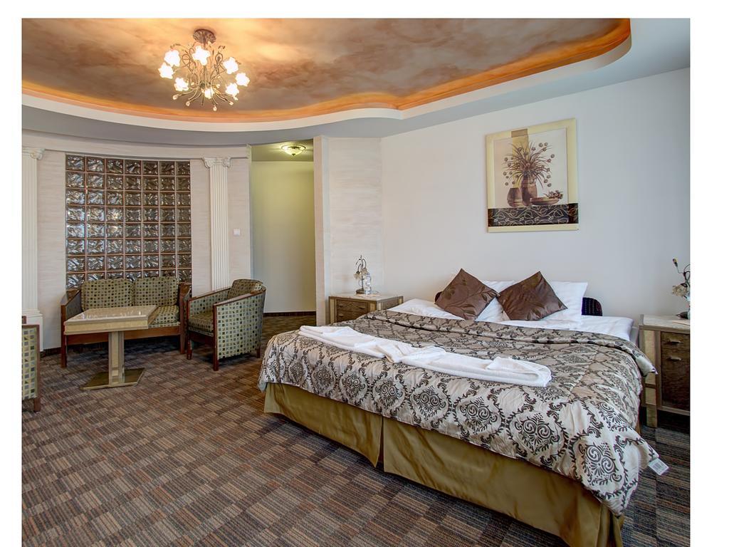Hotel Gringo ปีวา ภายนอก รูปภาพ